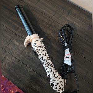 Beachwaver Curling Iron